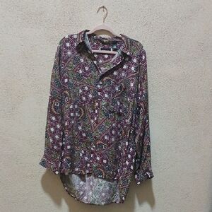 MAKE OFFER Gray Buttoned Dress Shirt with Notched Collar